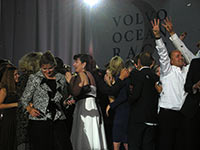 ВИП-дамы Санкт-Петербурга и Volvo Ocean Race «братаются» с командой победителей Ericsson-4 (Швеция)